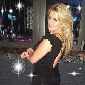 Meet your Posher, Alla